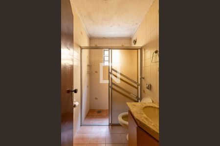 Casa à venda com 209m², 4 quartos e 2 vagasBanheiro 1