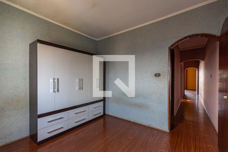 Quarto 1 de casa à venda com 4 quartos, 209m² em Cidade São Jorge, Santo André