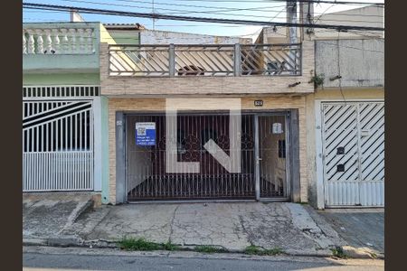 Casa à venda com 209m², 4 quartos e 2 vagasFachada