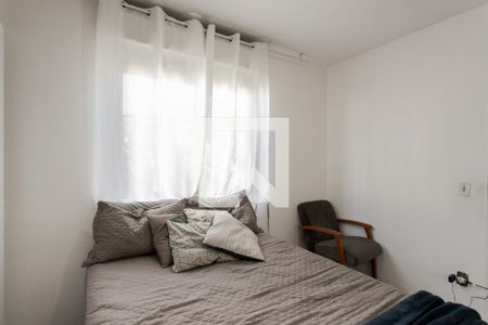 Quarto de apartamento à venda com 1 quarto, 40m² em Protásio Alves, Porto Alegre