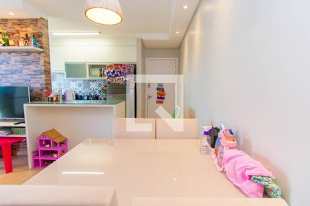 Apartamento à venda com 60m², 2 quartos e 1 vaga Apartamento à venda com 60m², 2 quartos e 1 vagaSala de Jantar