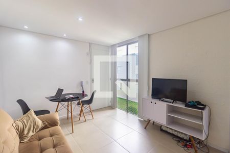 Apartamento para alugar com 44m², 2 quartos e 1 vaga Apartamento para alugar com 44m², 2 quartos e 1 vagaSala