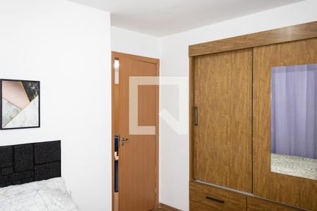 Quarto 1 de apartamento para alugar com 2 quartos, 44m² em Campo Grande, Rio de Janeiro