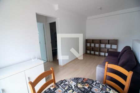 Cozinha  de apartamento à venda com 2 quartos, 46m² em Jardim Henriqueta, Taboão da Serra