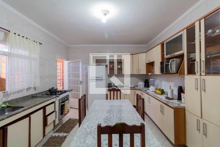 Casa à venda com 200m², 3 quartos e 4 vagasCozinha