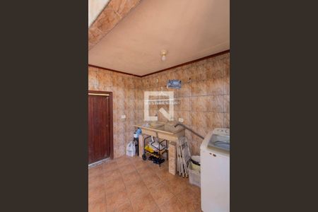 Casa à venda com 200m², 3 quartos e 4 vagasÁrea de Serviço