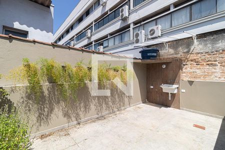Casa de condomínio para alugar com 150m², 3 quartos e 2 vagas Casa de condomínio para alugar com 150m², 3 quartos e 2 vagasÁrea de Serviço