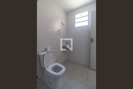 Casa de condomínio para alugar com 150m², 3 quartos e 2 vagas Casa de condomínio para alugar com 150m², 3 quartos e 2 vagasBanheiro do Quarto 2