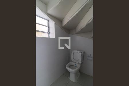 Casa de condomínio para alugar com 150m², 3 quartos e 2 vagas Casa de condomínio para alugar com 150m², 3 quartos e 2 vagasBanheiro do Quarto 3