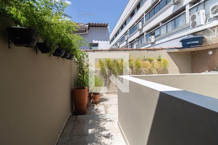 Casa de condomínio para alugar com 150m², 3 quartos e 2 vagas Casa de condomínio para alugar com 150m², 3 quartos e 2 vagasÁrea externa