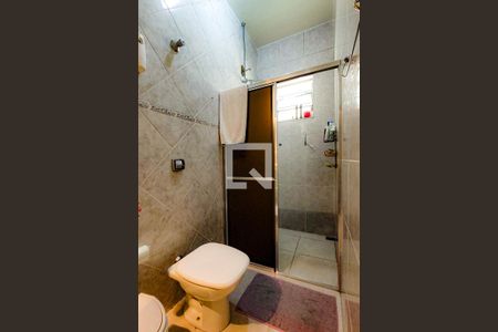 Casa à venda com 200m², 3 quartos e 4 vagas Casa à venda com 200m², 3 quartos e 4 vagasBanheiro Social