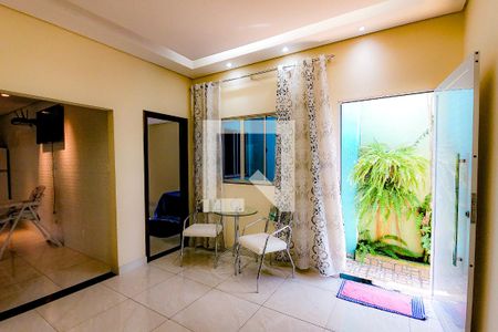 Sala de casa à venda com 3 quartos, 200m² em Bernardo Monteiro, Contagem