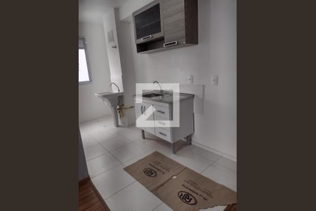 Cozinha  de apartamento para alugar com 2 quartos, 36m² em Vila das Bandeiras, Guarulhos