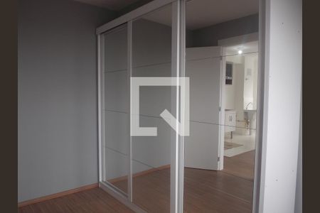Quarto  de apartamento para alugar com 2 quartos, 36m² em Vila das Bandeiras, Guarulhos