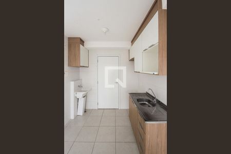 Cozinha e Área de Serviço de apartamento para alugar com 1 quarto, 28m² em Vila Alpina, São Paulo