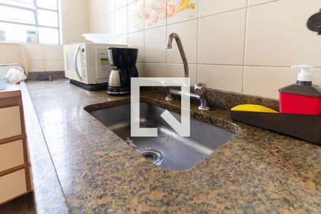 Casa à venda com 240m², 4 quartos e 2 vagasCozinha