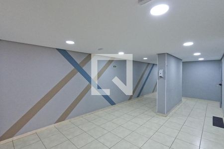 Apartamento para alugar com 56m², 2 quartos e 1 vagaHall social