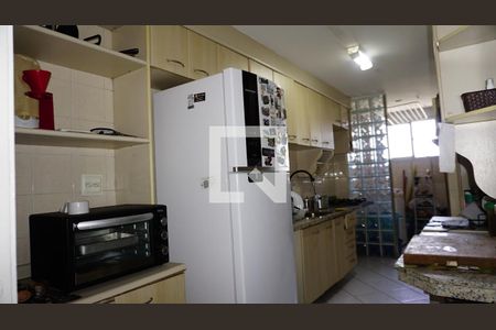 Apartamento à venda com 180m², 3 quartos e 3 vagasCozinha