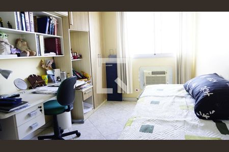 Apartamento à venda com 180m², 3 quartos e 3 vagasQuarto 2