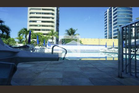 Apartamento à venda com 180m², 3 quartos e 3 vagasÁrea comum - Piscina
