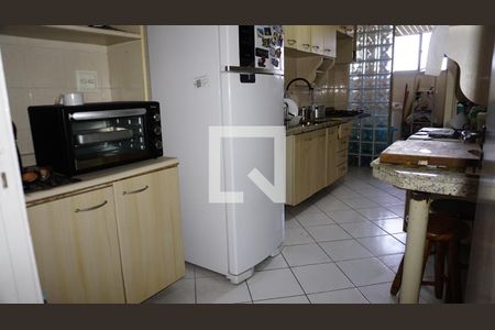 Apartamento à venda com 180m², 3 quartos e 3 vagasCozinha