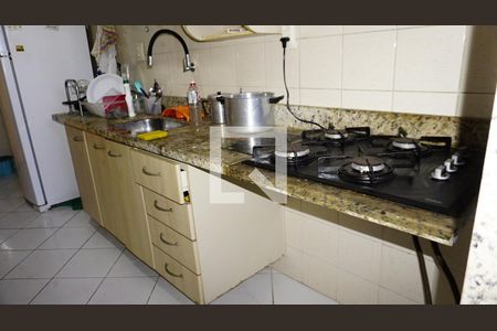 Apartamento à venda com 180m², 3 quartos e 3 vagasCozinha