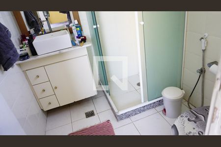 Apartamento à venda com 180m², 3 quartos e 3 vagasBanheiro Suite
