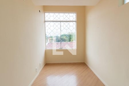 Casa à venda com 360m², 14 quartos e 3 vagas Casa à venda com 360m², 14 quartos e 3 vagasQuarto 2