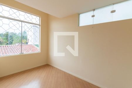 Casa à venda com 360m², 14 quartos e 3 vagas Casa à venda com 360m², 14 quartos e 3 vagasQuarto 2