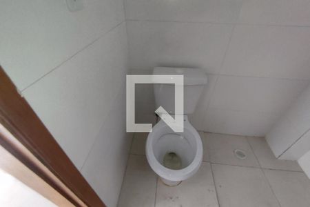 Banheiro de apartamento para alugar com 1 quarto, 43m² em Vila Dalila, São Paulo