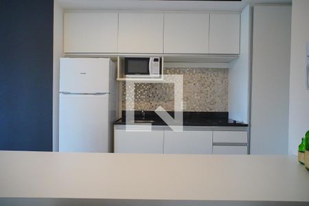 Sala - Cozinha de kitnet/studio para alugar com 1 quarto, 38m² em Jardim Botânico, Porto Alegre