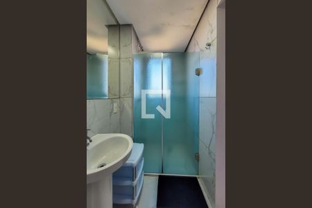 Casa para alugar com 65m², 2 quartos e 1 vaga Casa para alugar com 65m², 2 quartos e 1 vagaBanheiro da Suíte