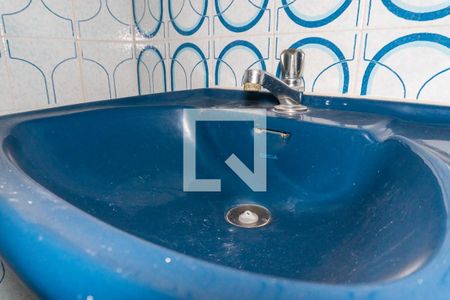 Apartamento à venda com 56m², 2 quartos e 1 vagaBanheiro Detalhe