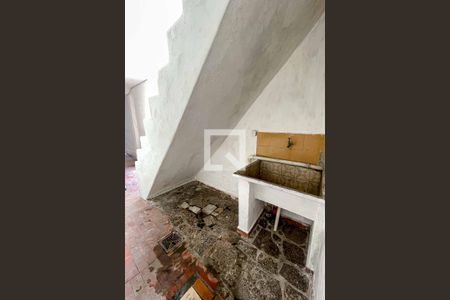 Casa para alugar com 40m², 1 quarto e sem vagaÁrea de serviço