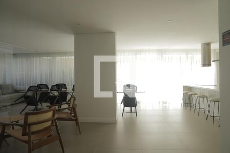 Apartamento à venda com 84m², 2 quartos e 2 vagasÁrea comum - Salão de festas