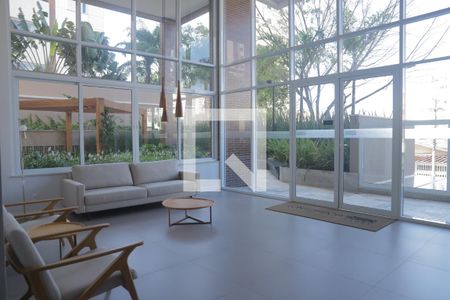 Apartamento à venda com 84m², 2 quartos e 2 vagasHall social