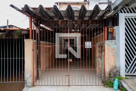 Casa à venda com 96m², 2 quartos e 1 vagaFachada