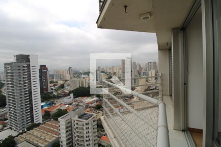 Sacada da sala  de apartamento para alugar com 2 quartos, 68m² em Perdizes, São Paulo