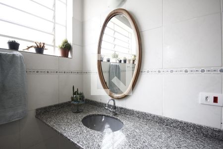 Casa à venda com 250m², 3 quartos e 4 vagasBanheiro