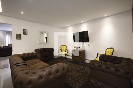 Sala de casa à venda com 3 quartos, 250m² em Vila Monumento, São Paulo