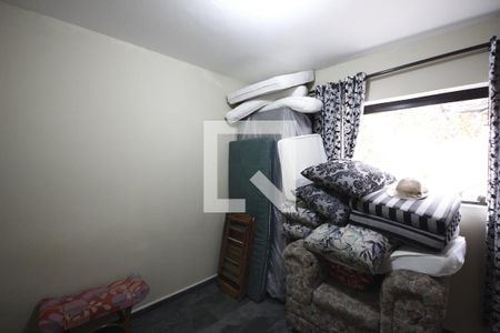 Casa à venda com 250m², 3 quartos e 4 vagasQuarto de Serviço