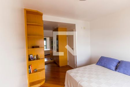 Apartamento à venda com 98m², 2 quartos e 2 vagasSuíte 1