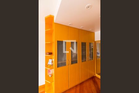 Apartamento à venda com 98m², 2 quartos e 2 vagasCloset da suíte