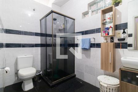 Casa à venda com 360m², 3 quartos e 2 vagas Casa à venda com 360m², 3 quartos e 2 vagasBanheiro 2