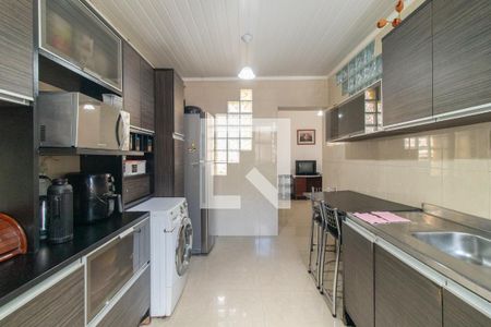 Casa à venda com 360m², 3 quartos e 2 vagas Casa à venda com 360m², 3 quartos e 2 vagasCozinha