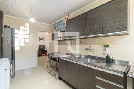 Casa à venda com 360m², 3 quartos e 2 vagas Casa à venda com 360m², 3 quartos e 2 vagasCozinha