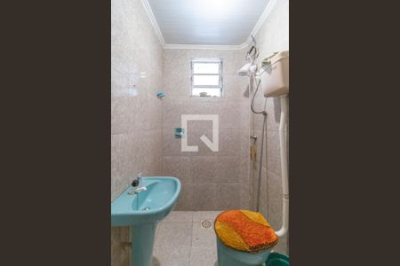 Casa à venda com 360m², 3 quartos e 2 vagas Casa à venda com 360m², 3 quartos e 2 vagasBanheiro Quintal