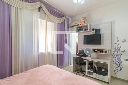 Casa à venda com 360m², 3 quartos e 2 vagas Casa à venda com 360m², 3 quartos e 2 vagasQuarto 3