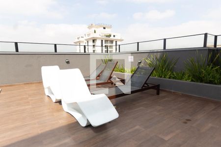 Studio para alugar com 25m², 1 quarto e 1 vagaPiscina