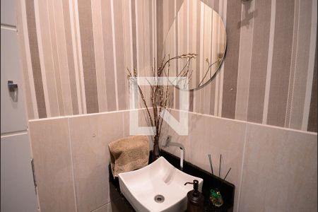 Casa à venda com 130m², 4 quartos e 2 vagasLavabo